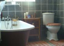 Bathroom 1 - 6 square meters of property in Philippolis