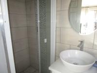 Main Bathroom - 3 square meters of property in Liefde en Vrede