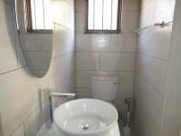 Main Bathroom - 3 square meters of property in Liefde en Vrede