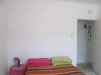 Bed Room 2 - 13 square meters of property in Bardene