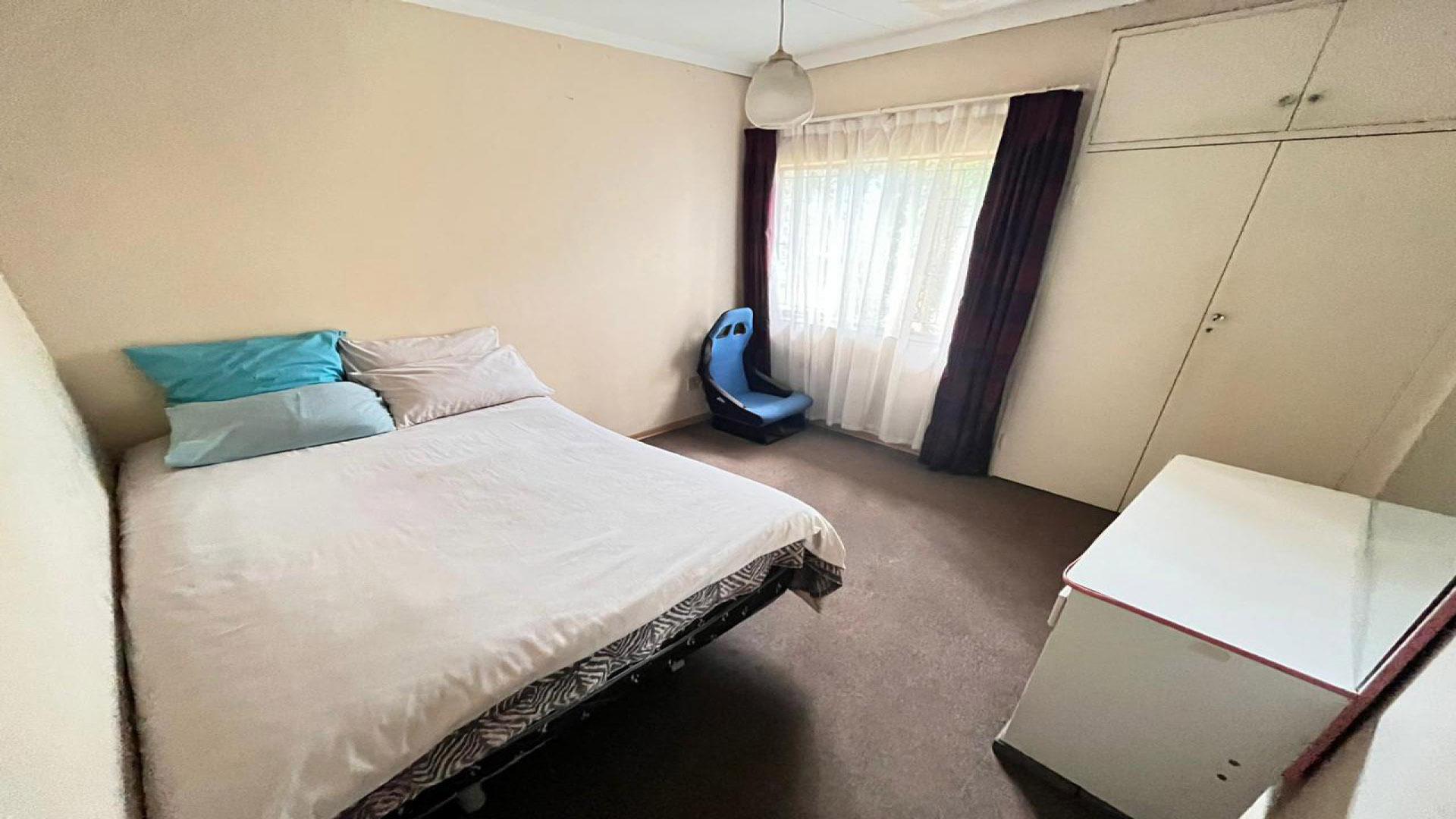 Bed Room 4 of property in Roodia