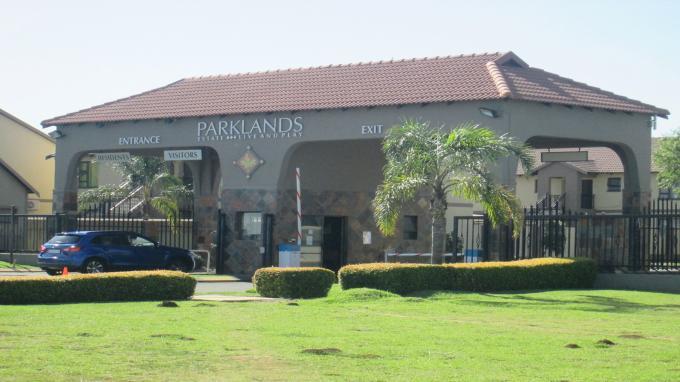 2 Bedroom Sectional Title for Sale For Sale in Parkrand - Home Sell - MR141406