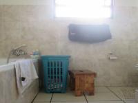 Main Bathroom - 6 square meters of property in Parkrand