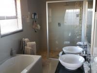 Main Bathroom - 7 square meters of property in Bains Vlei