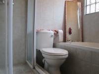 Bathroom 1 - 4 square meters of property in Three Rivers