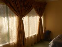 Main Bedroom - 17 square meters of property in Emalahleni (Witbank) 
