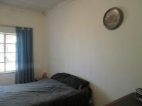 Bed Room 2 - 14 square meters of property in De Deur