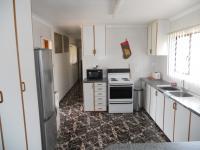 Kitchen - 32 square meters of property in Hibberdene