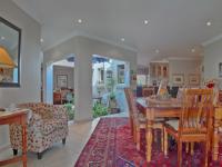 Dining Room - 23 square meters of property in The Wilds Estate