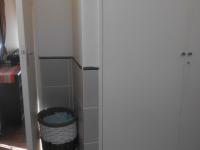 Main Bathroom - 13 square meters of property in Westonaria