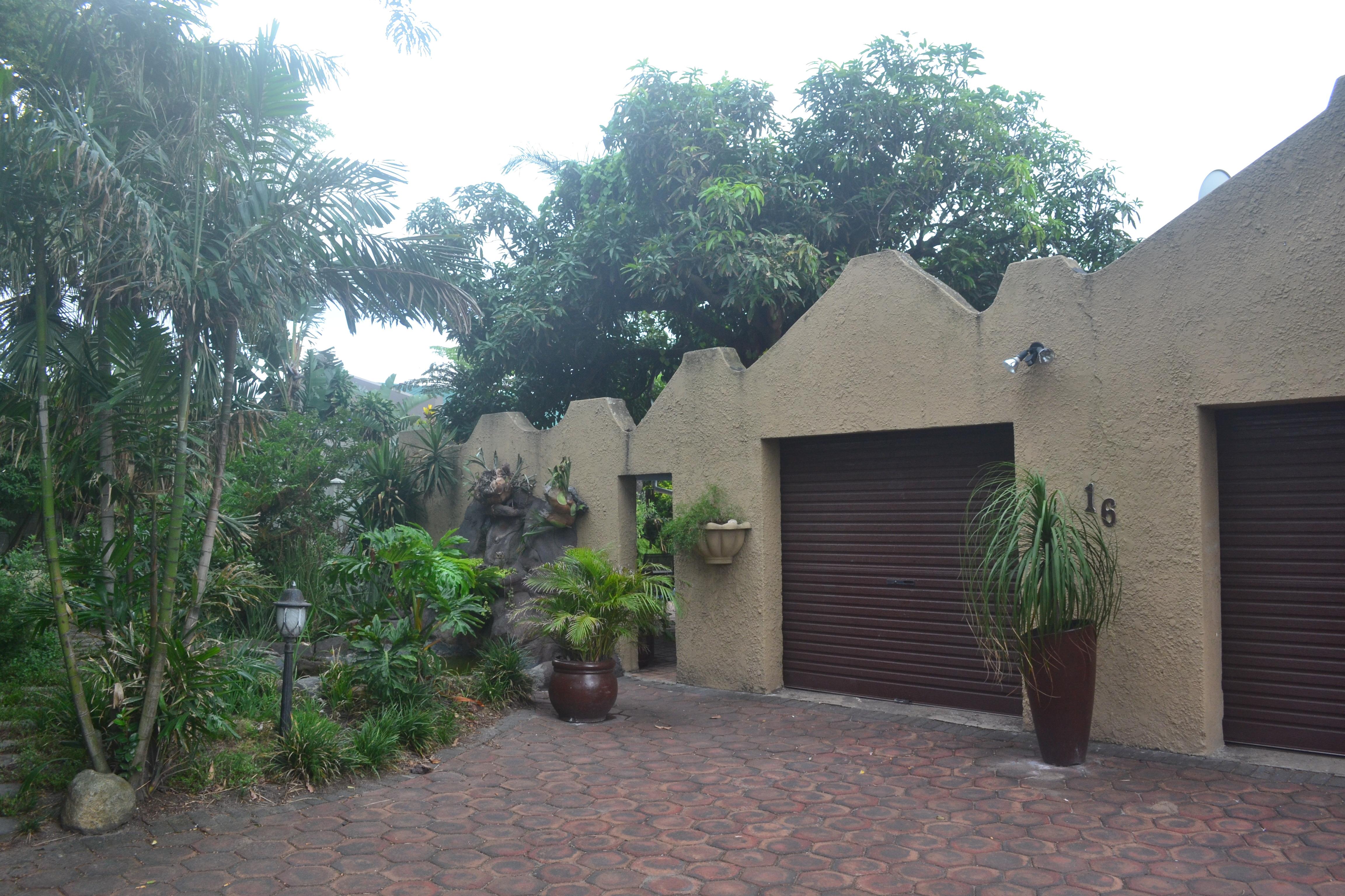 4 Bedroom House for Sale For Sale in Richards Bay - Home Sell - MR141828