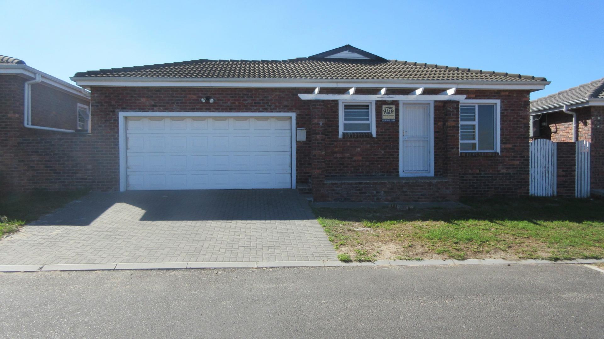 Front View of property in Brackenfell South