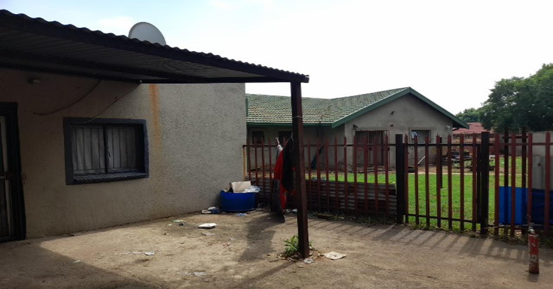 Front View of property in Kriel
