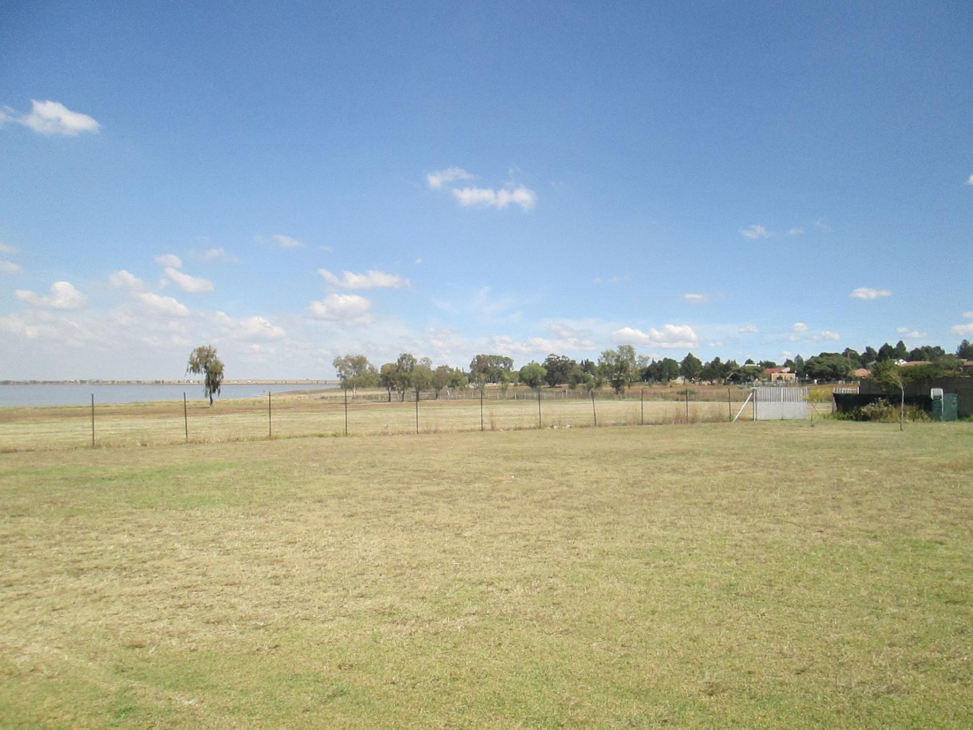 Backyard of property in Deneysville