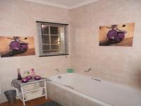 Bathroom 1 - 5 square meters of property in Waterval East