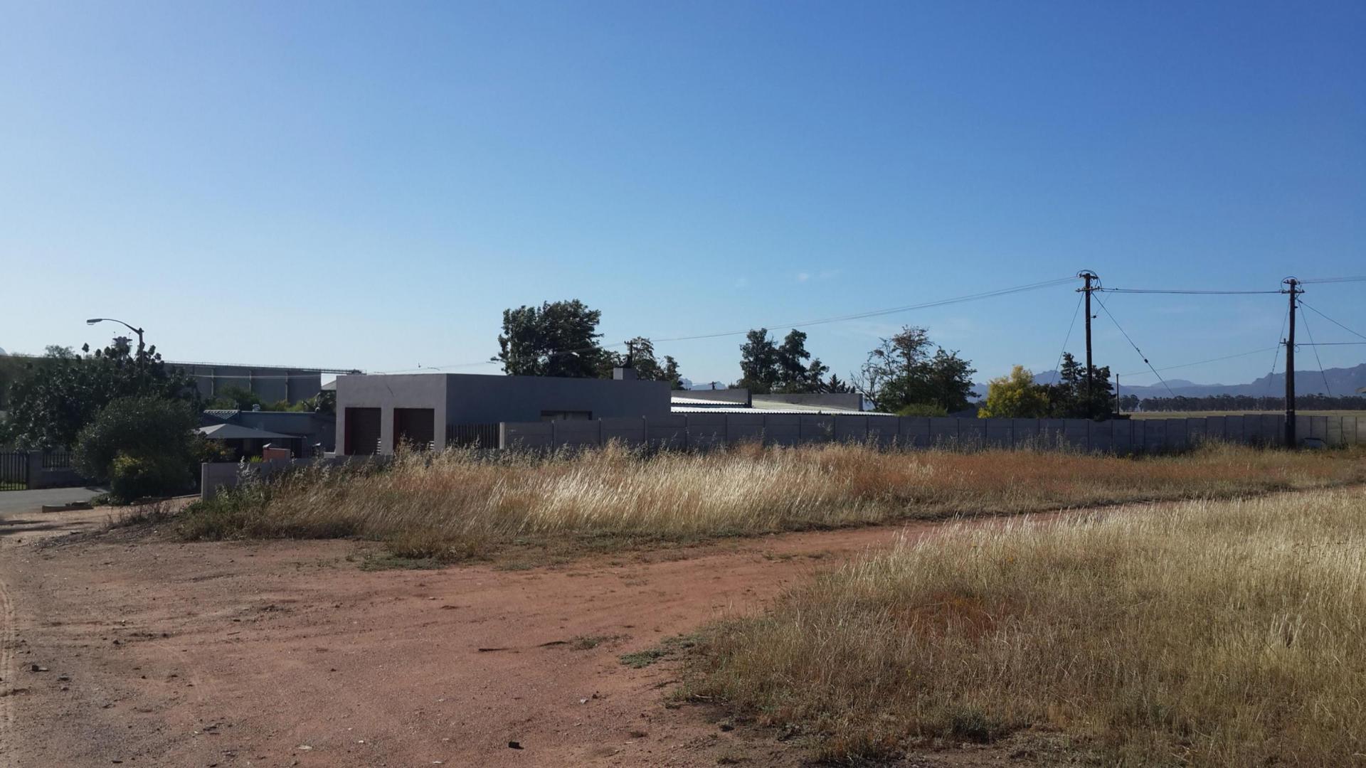 Front View of property in Eendekuil