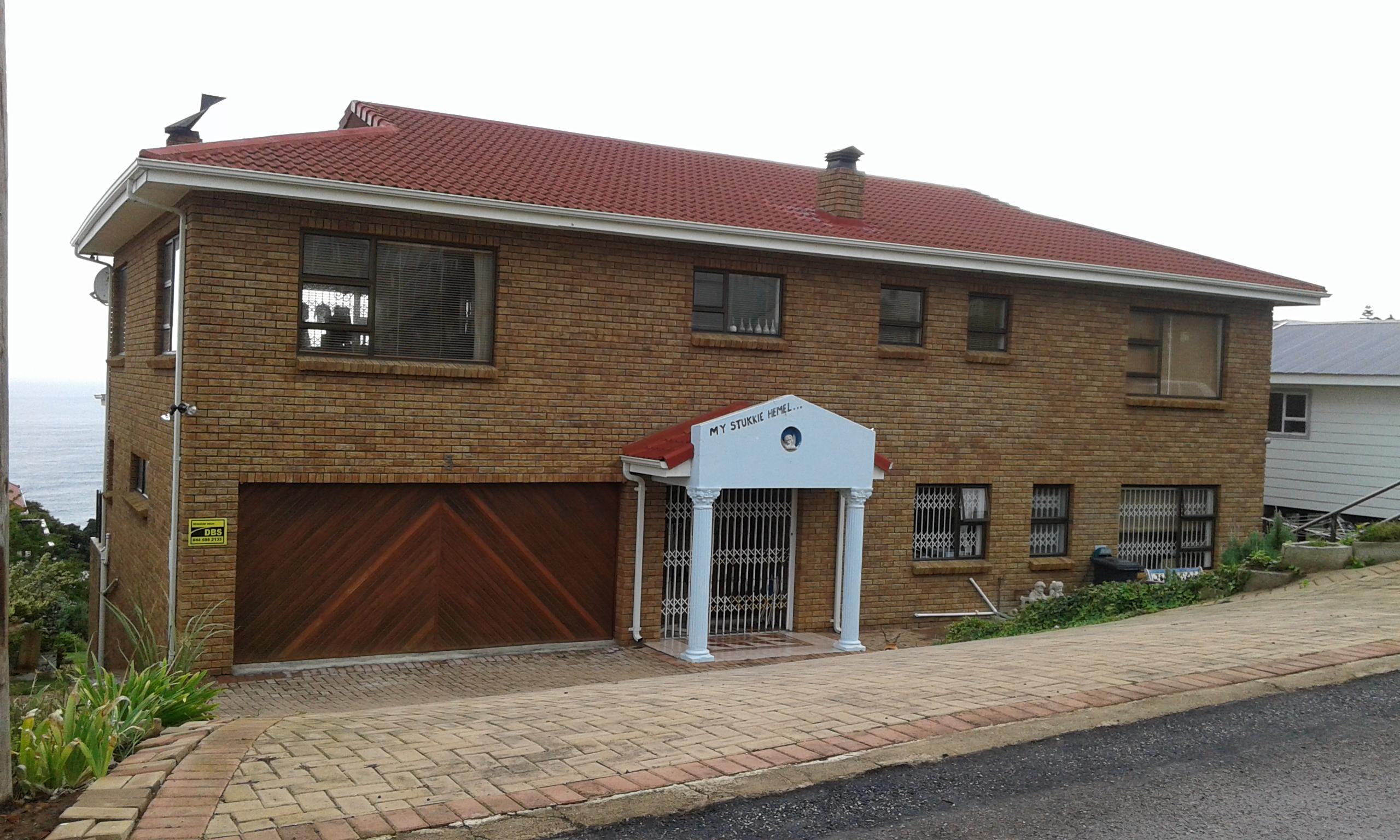 5 Bedroom House for Sale For Sale in Mossel Bay - Home Sell - MR142069