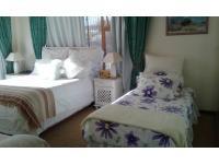 Bed Room 2 of property in Mossel Bay