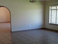 Dining Room - 21 square meters of property in Falcon Ridge