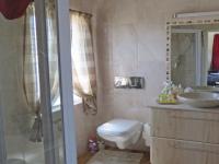 Main Bathroom - 7 square meters of property in Somerset West