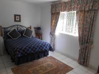 Bed Room 1 - 17 square meters of property in Umzumbe