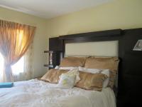 Main Bedroom - 12 square meters of property in Elspark