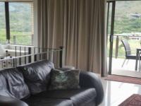 Lounges - 57 square meters of property in Groot Brakrivier