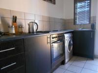 Kitchen - 12 square meters of property in Dawn Park