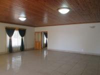Lounges - 60 square meters of property in Sunward park