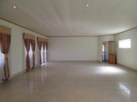 Entertainment - 82 square meters of property in Sunward park