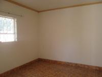 Rooms - 32 square meters of property in Sunward park