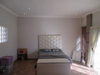 Bed Room 3 - 33 square meters of property in Sunward park