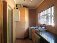Scullery - 10 square meters of property in Sunward park