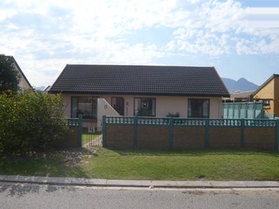 3 Bedroom House for Sale For Sale in Gordons Bay - Private Sale - MR14231