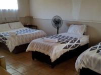 Bed Room 2 of property in Sabie