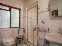 Bathroom 1 - 6 square meters of property in Woodhill Golf Estate