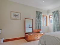 Bed Room 2 - 18 square meters of property in Woodhill Golf Estate
