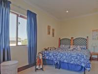 Bed Room 3 - 18 square meters of property in Woodhill Golf Estate