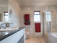 Main Bathroom - 12 square meters of property in Woodhill Golf Estate