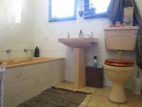 Bathroom 1 - 7 square meters of property in Meyerton