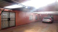 Spaces - 14 square meters of property in Lenasia South