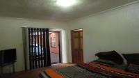 Bed Room 1 - 13 square meters of property in Lenasia South