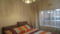 Bed Room 3 - 21 square meters of property in Lenasia South