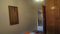 Bed Room 3 - 21 square meters of property in Lenasia South