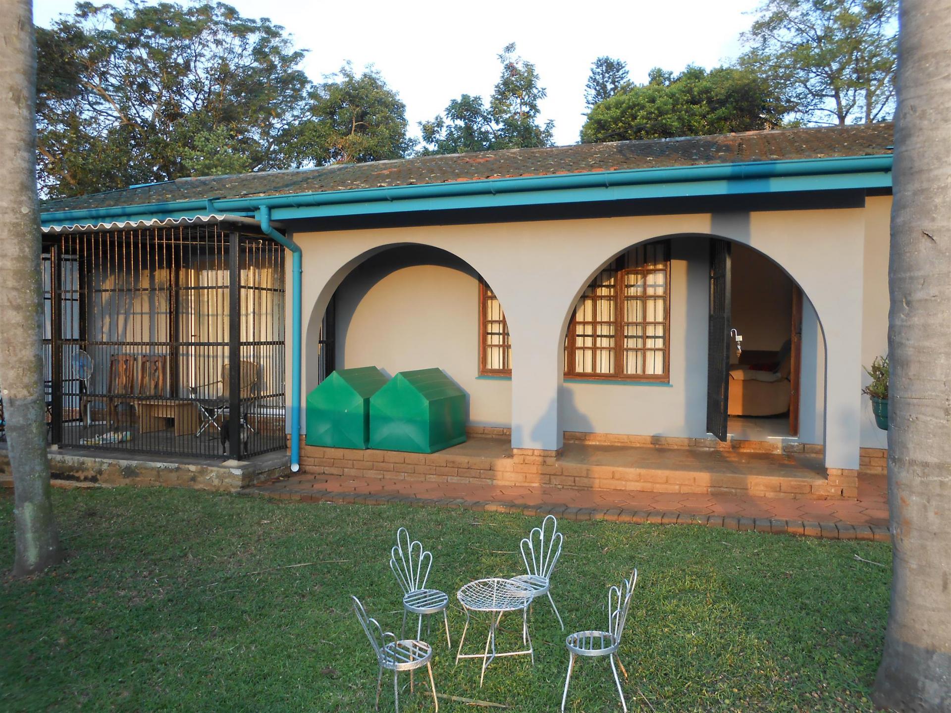 Front View of property in Illovo Glen 
