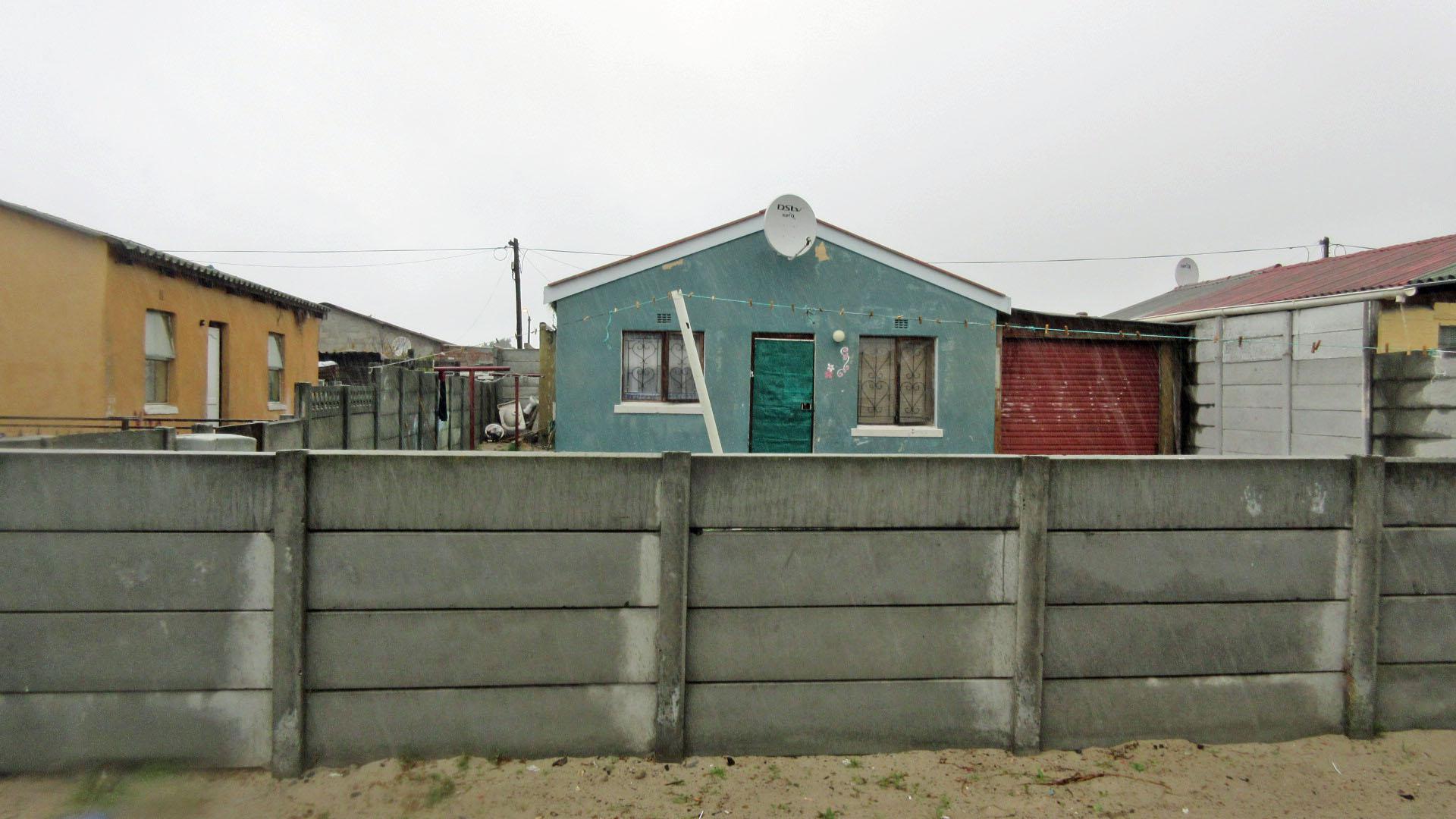 Front View of property in Belhar