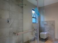 Bathroom 1 - 7 square meters of property in Silver Lakes Golf Estate