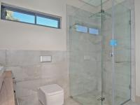 Bathroom 3+ - 20 square meters of property in Silver Lakes Golf Estate