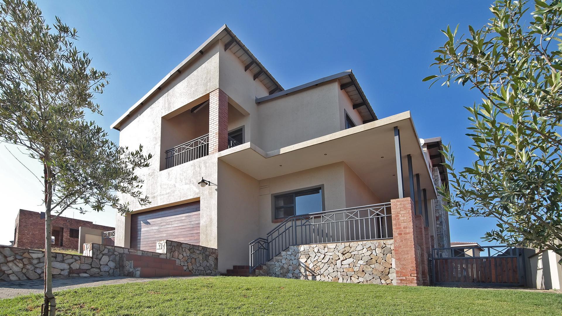 Front View of property in Heron Hill Estate