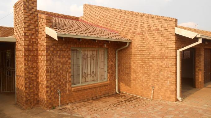 Standard Bank EasySell 3 Bedroom House for Sale in Moretele View - MR142856
